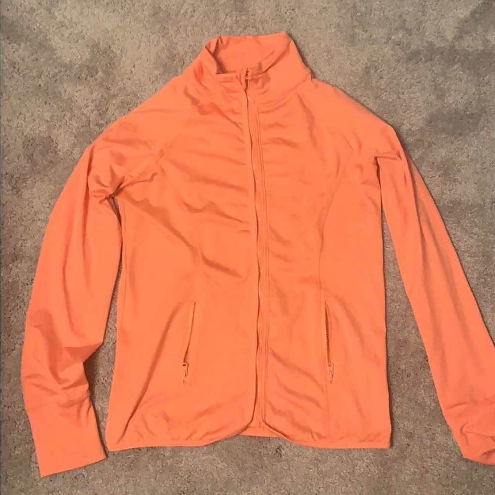 90 degree zip up